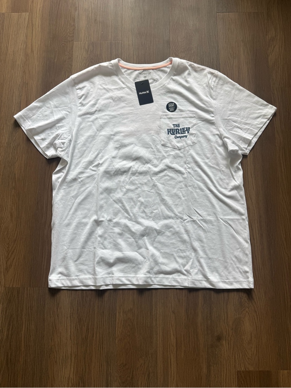 Hurley White Crew Pocket Graphic Tee for Men XXL NWT